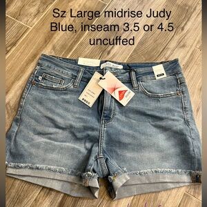 NWT Judy blue shorts- sz large